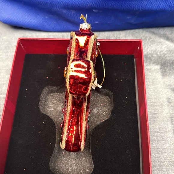 BNIB Lord & Taylor Glass Ornament 5 1/2” - Picture 2 of 3